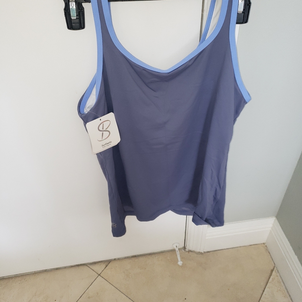 Top - Picture 3 of 3